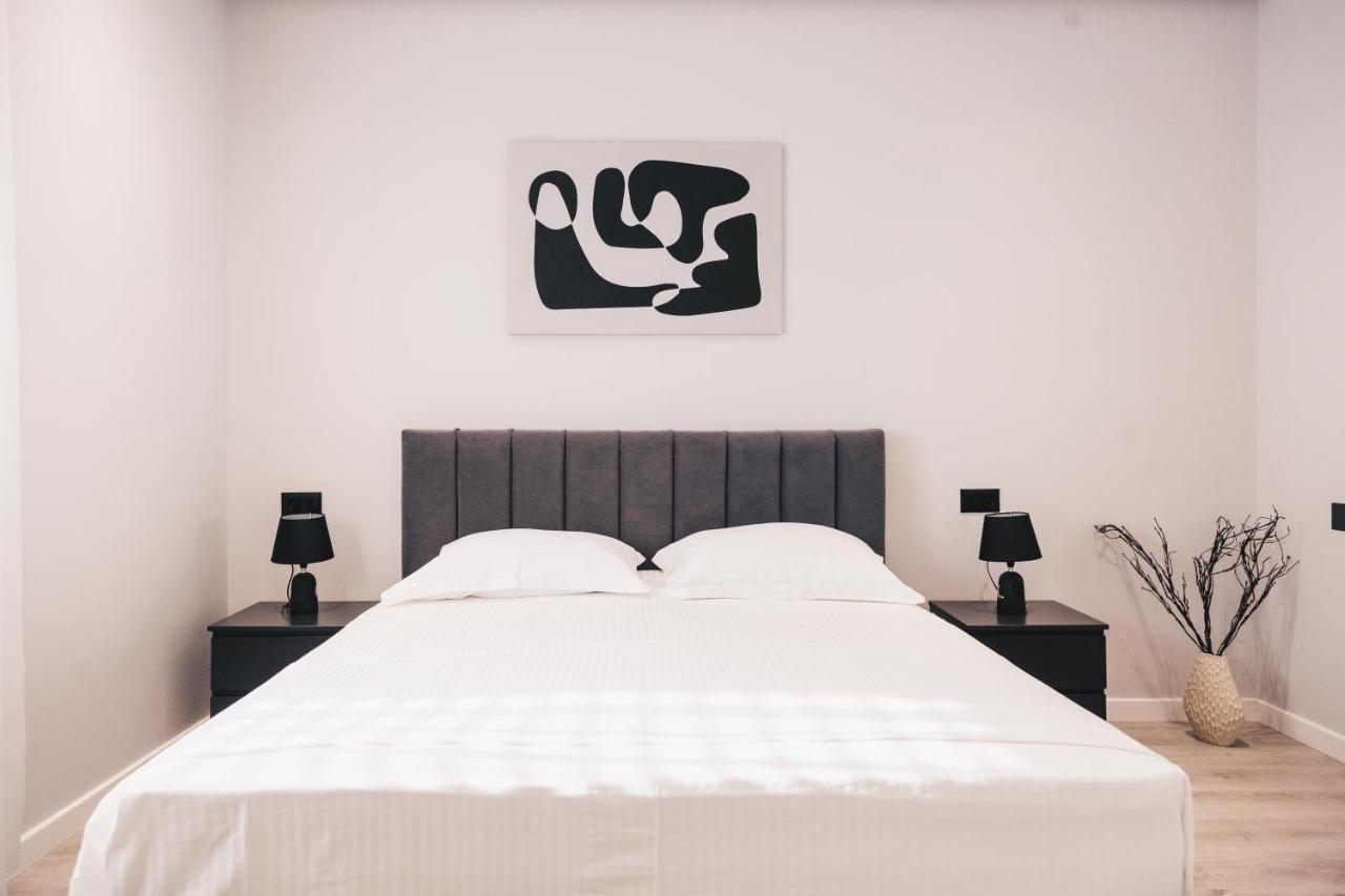 Mono Boutique Apartments Tirana Zewnętrze zdjęcie